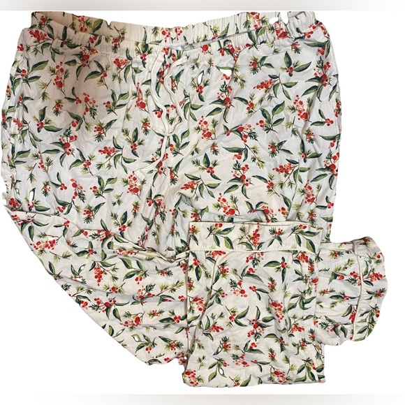 Above Stars | Large Printed Pajama Set - Picture 6 of 6